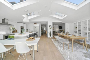 Clarence House-Windsor-Parking-5 bed